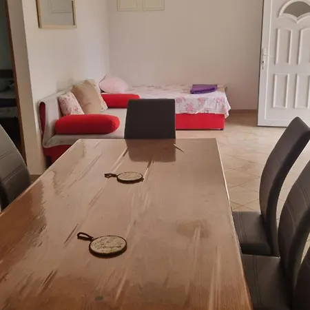 Apartamento Marija Sukošan